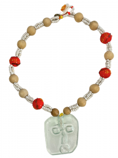 Porcelain and wooden pearls necklace with glass mask